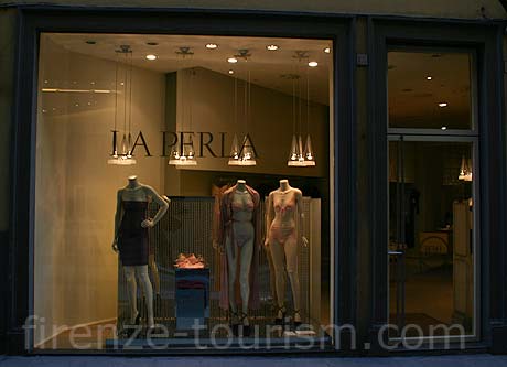 A La Perla Divathaz Firenzeben