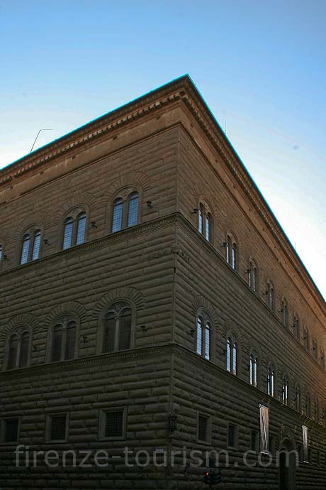 A riccardi medici palota Firenzeben foto