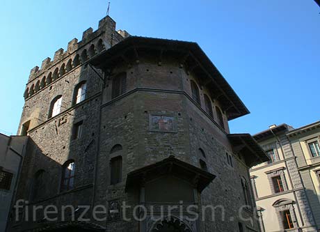 Antik Fallak Firenzeben