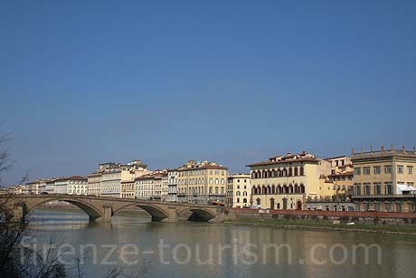 Az Alla Carraia Hid Firenzeben